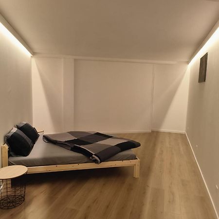 Palm Beach Loft Bissone Εξωτερικό φωτογραφία