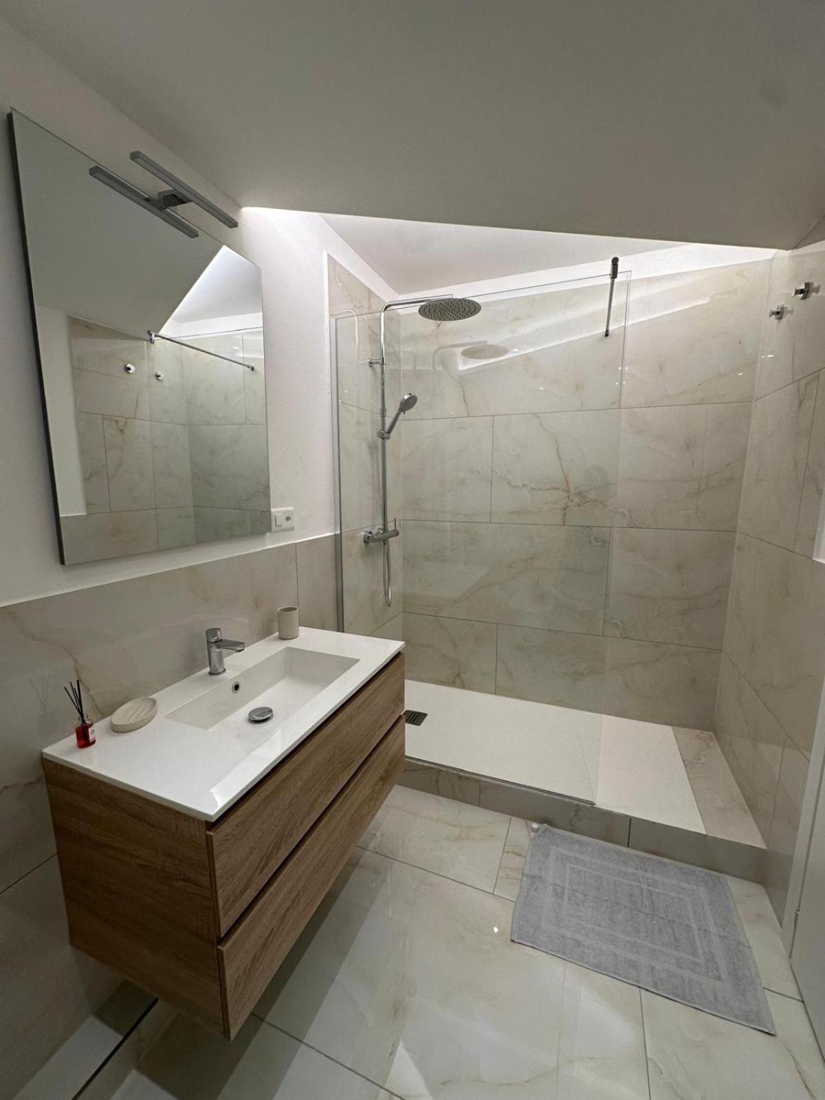 Palm Beach Loft Bissone Εξωτερικό φωτογραφία